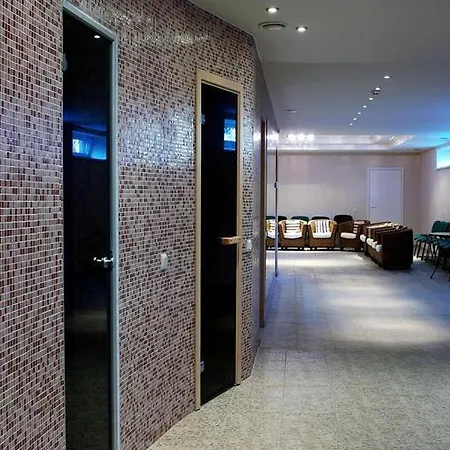 Aismares Hostel *